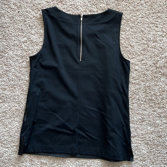 Banana Republic size S shell top - Picture 4 of 4